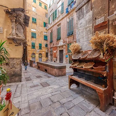 Casaviva - Grazioso Mini-Appartamento Nel Cuore Di Genova Luaran gambar